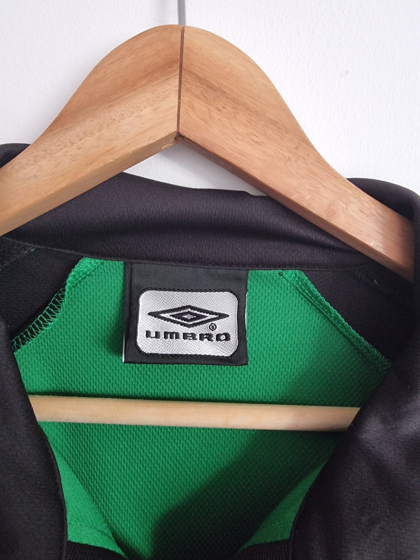 Umbro Tirol Innsbruck 03/04 Home Shirt XL
