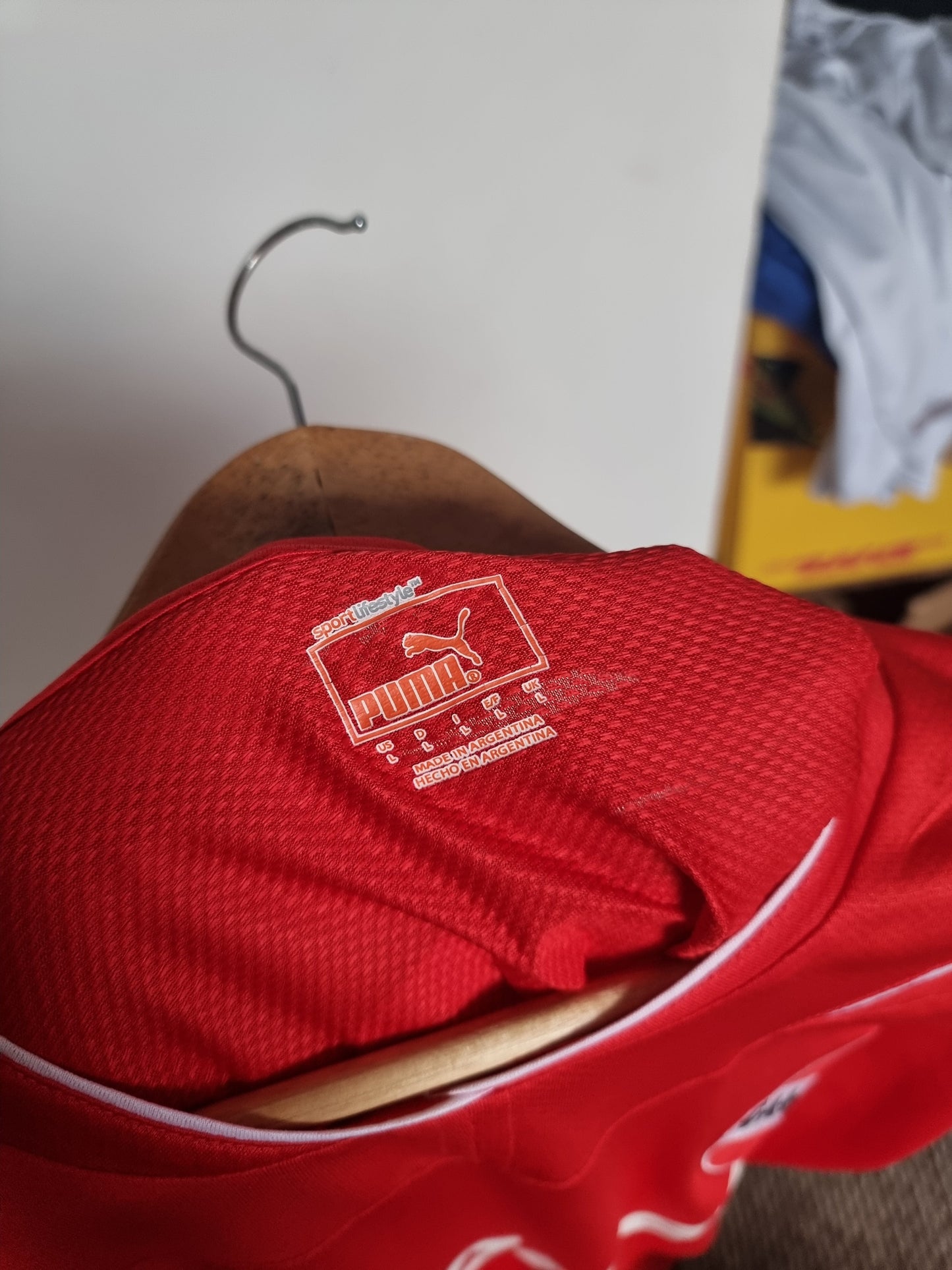 Puma Independiente 10/12 '2 (Velaquez)' Home Shirt Large