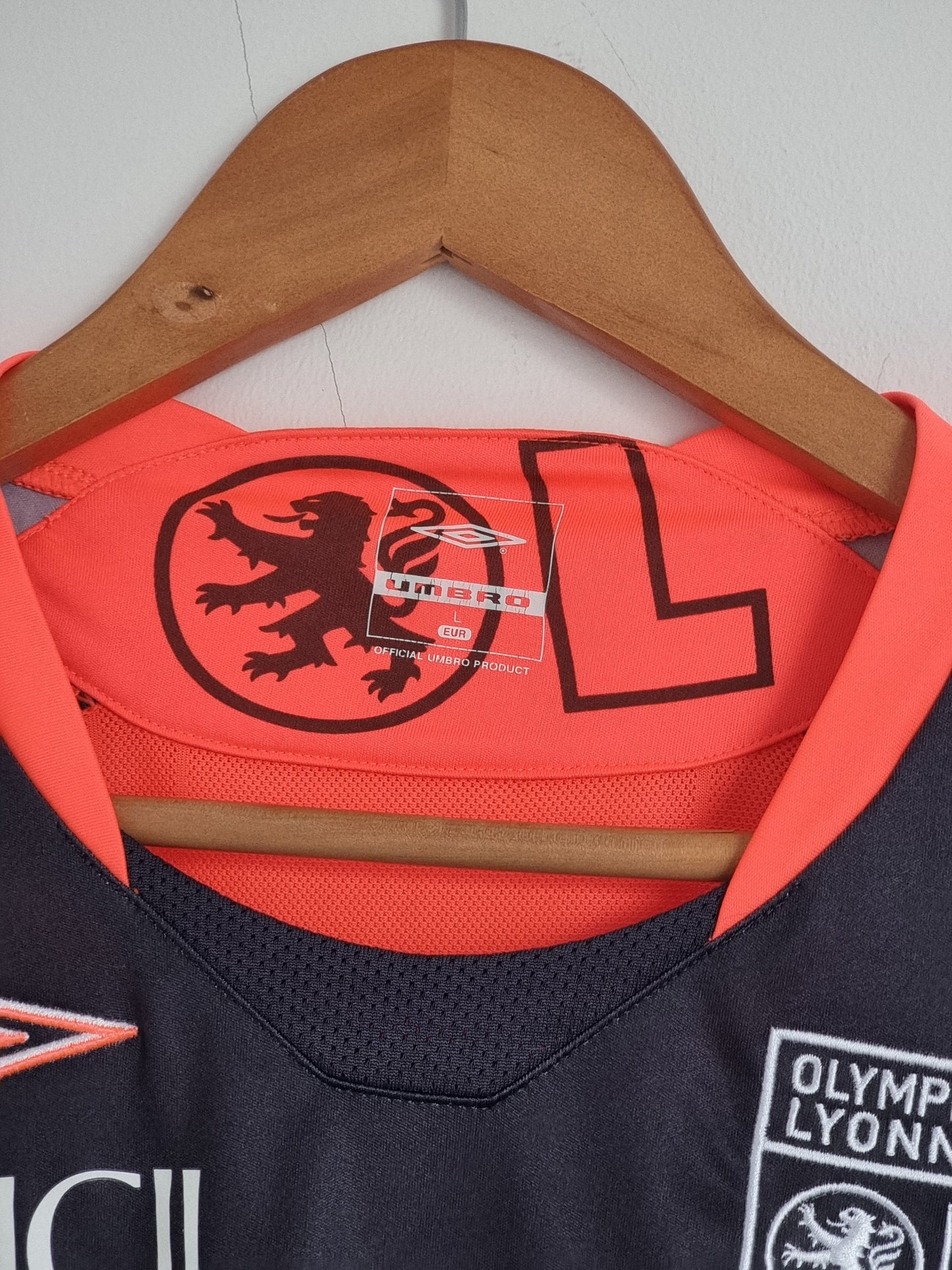 Umbro Lyon 09/10 Away Shirt Large
