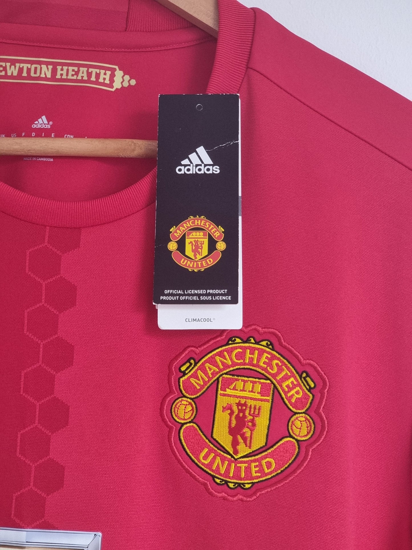 Adidas BNWT Manchester United 16/17 Home Shirt Large