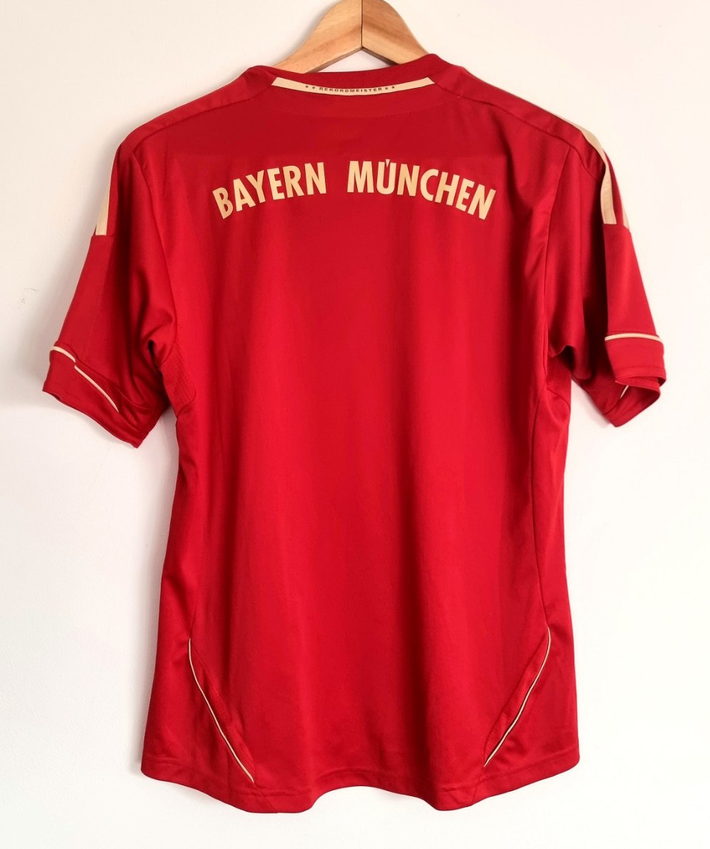 Adidas Bayern Munich 11/12 Home Shirt Medium