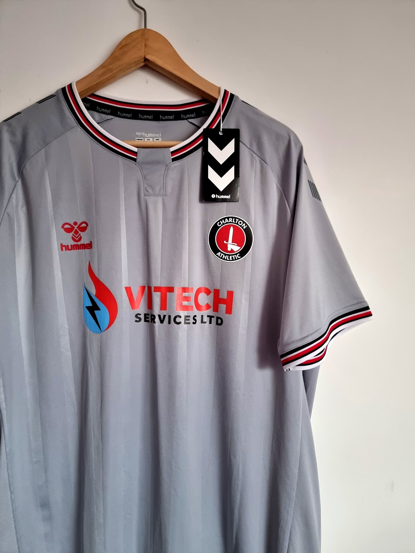 Hummel BNWT Charlton Athletic 20/21 Away Shirt XXL