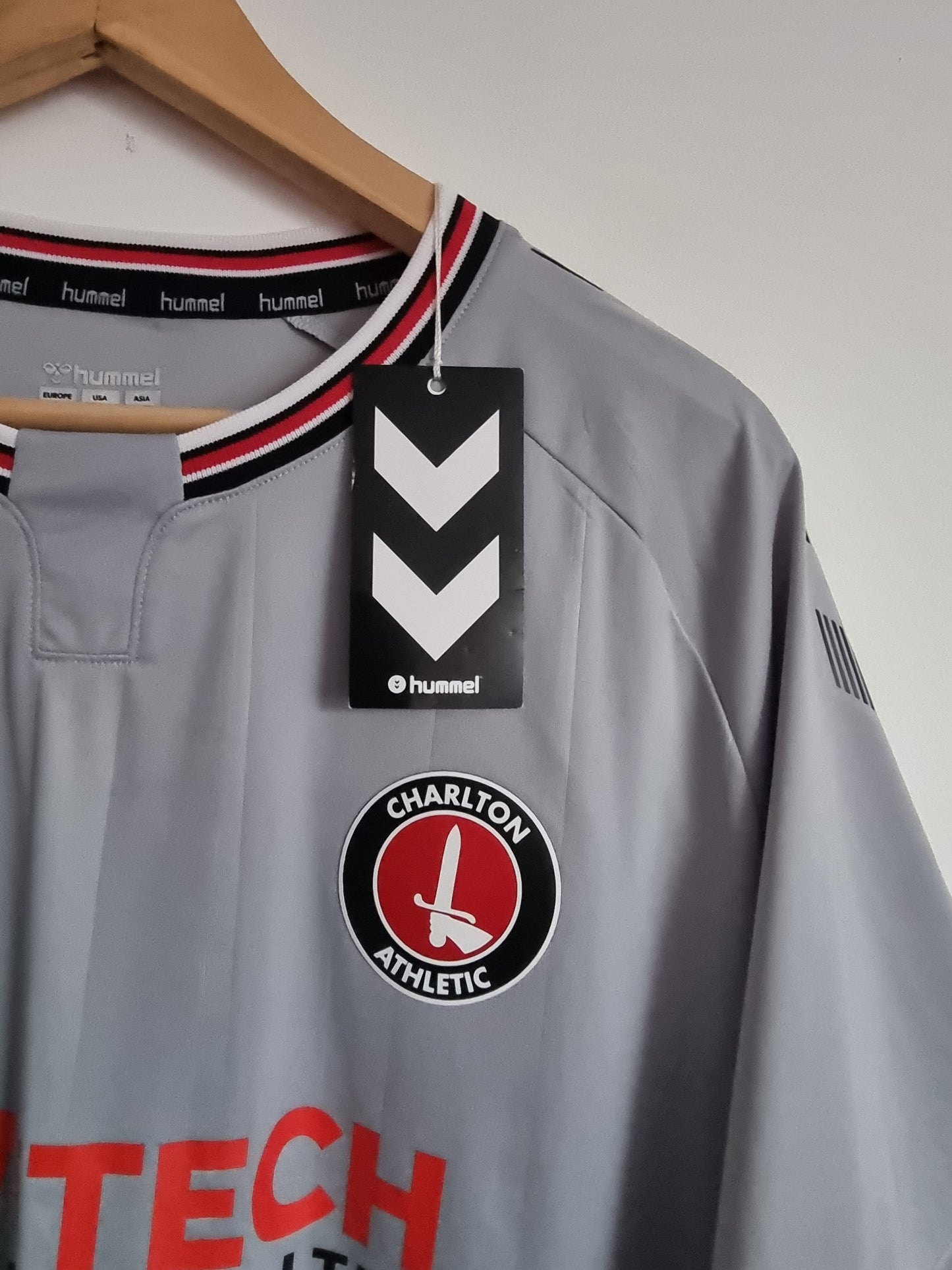 Hummel BNWT Charlton Athletic 20/21 Away Shirt XXL