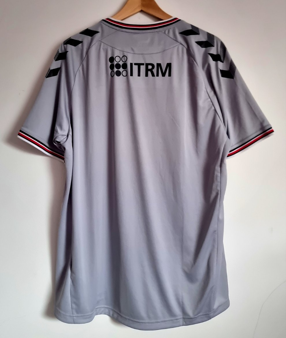 Hummel BNWT Charlton Athletic 20/21 Away Shirt XXL