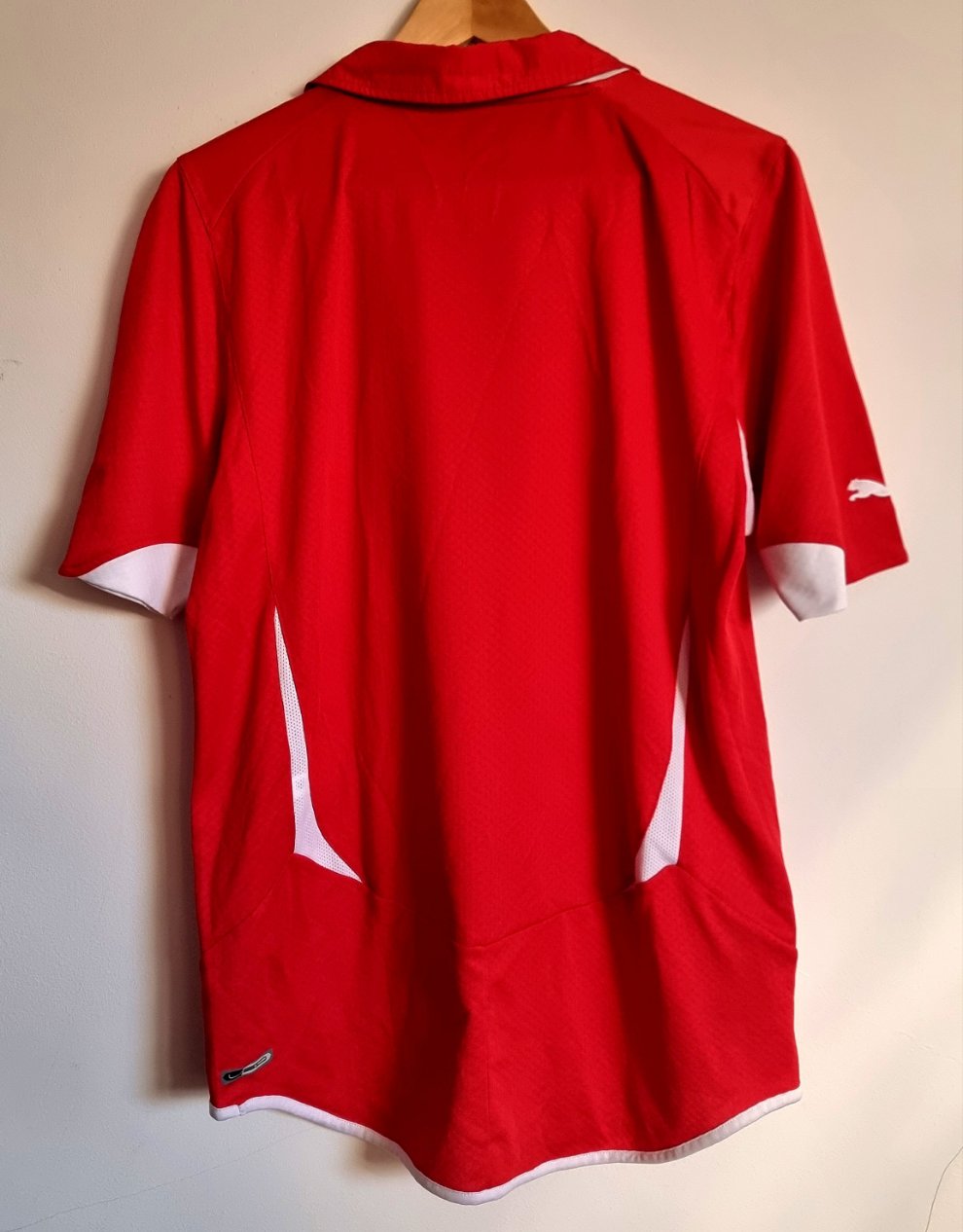 Puma Switzerland 10/11 Home Shirt Medium