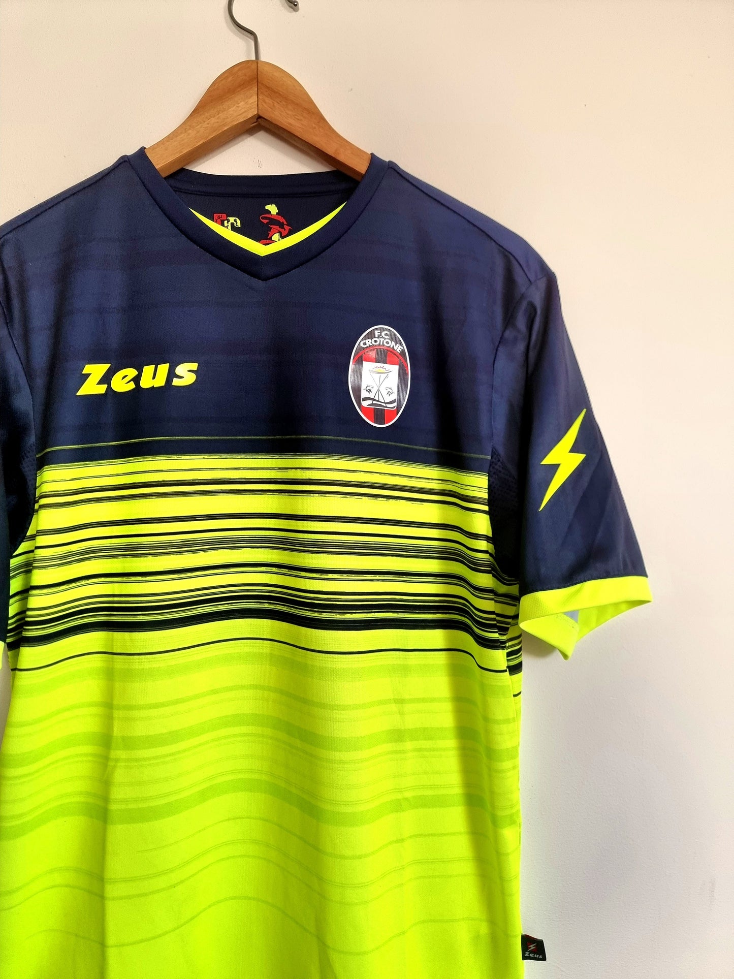 Zeus FC Crotone Training Shirt XL