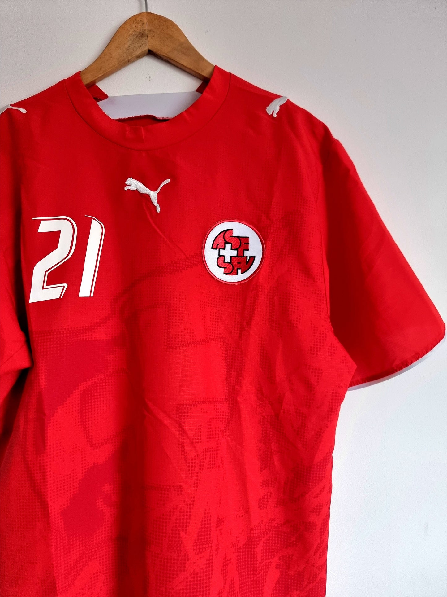 Puma Switzerland 06/08 'Degen 21' Signed Home Shirt Large