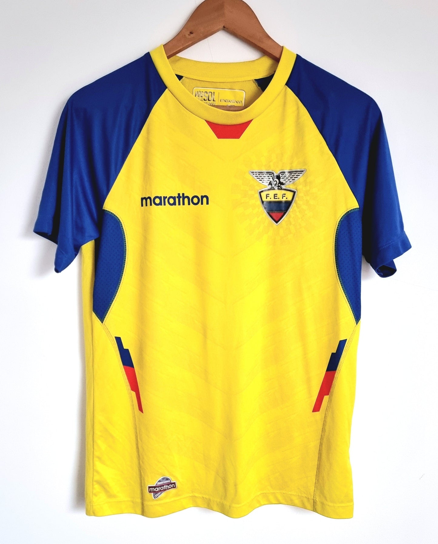 Marathon Ecuador 14/15 Home Shirt Small