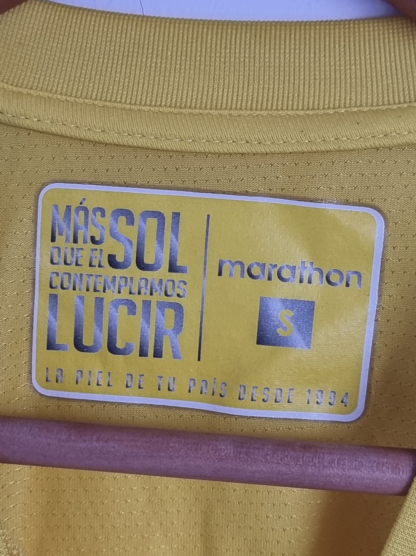 Marathon Ecuador 14/15 Home Shirt Small