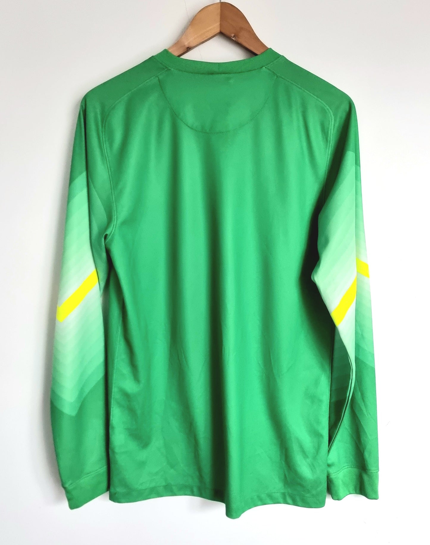 Nike England 14/15 Long Sleeve Goalkeeper Shirt Small