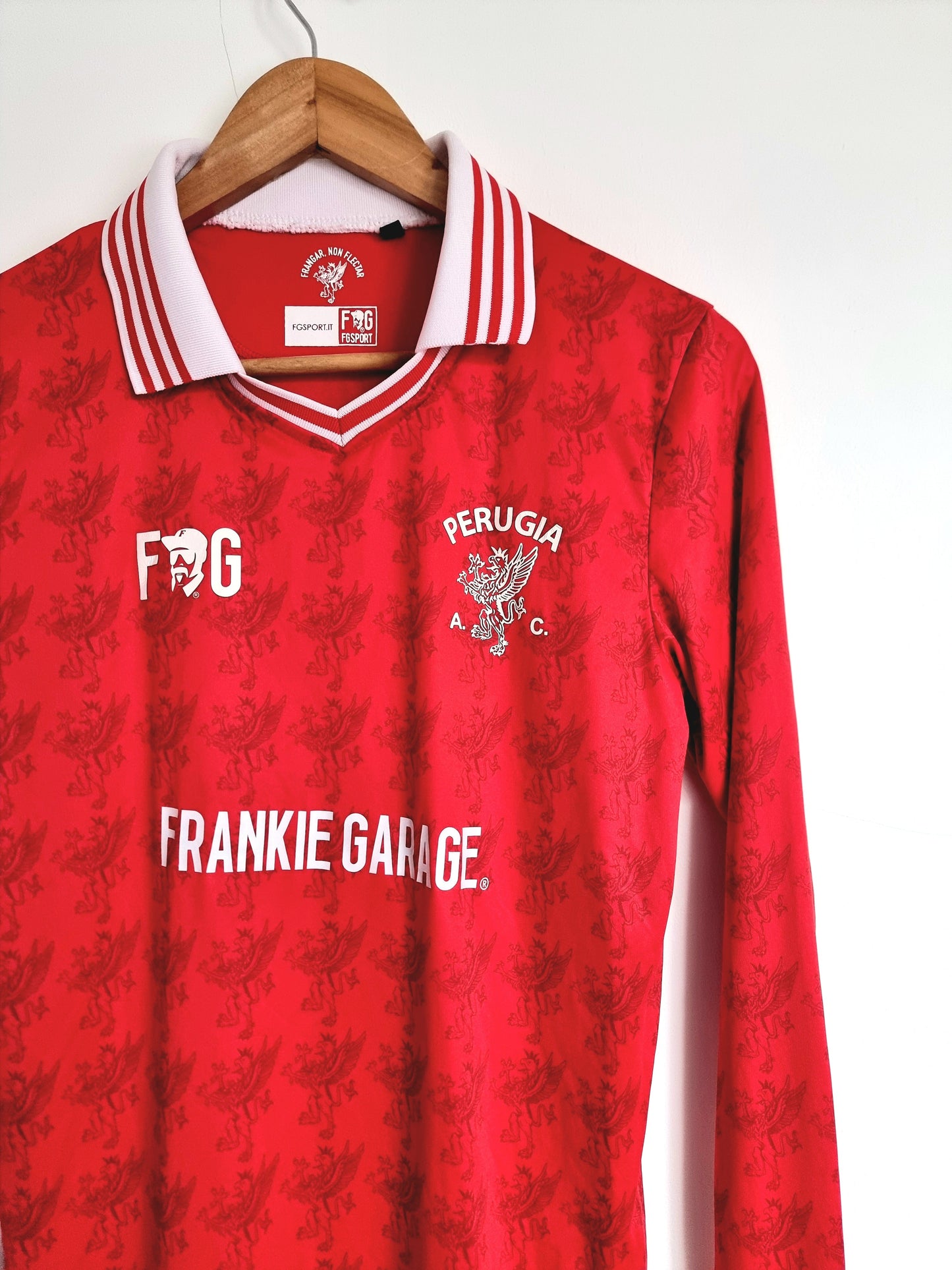 Frankie Garage Perugia 17/18 Long Sleeve Home Shirt XS
