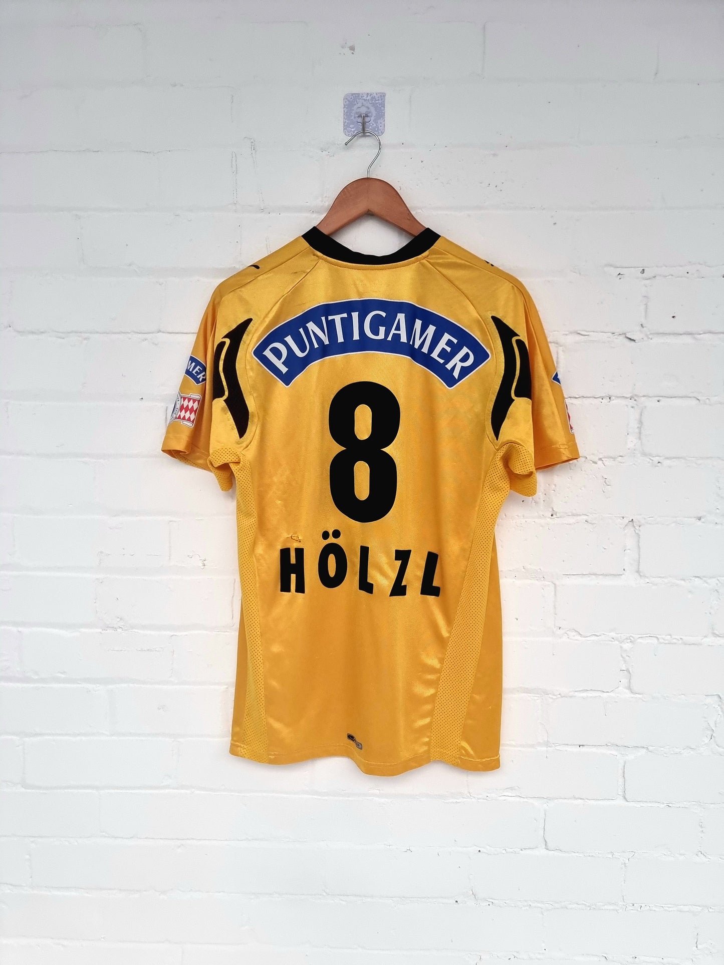 Puma SK Sturm Graz 08/09 'Holzl 8' Signed Match Issue Away Shirt Medium