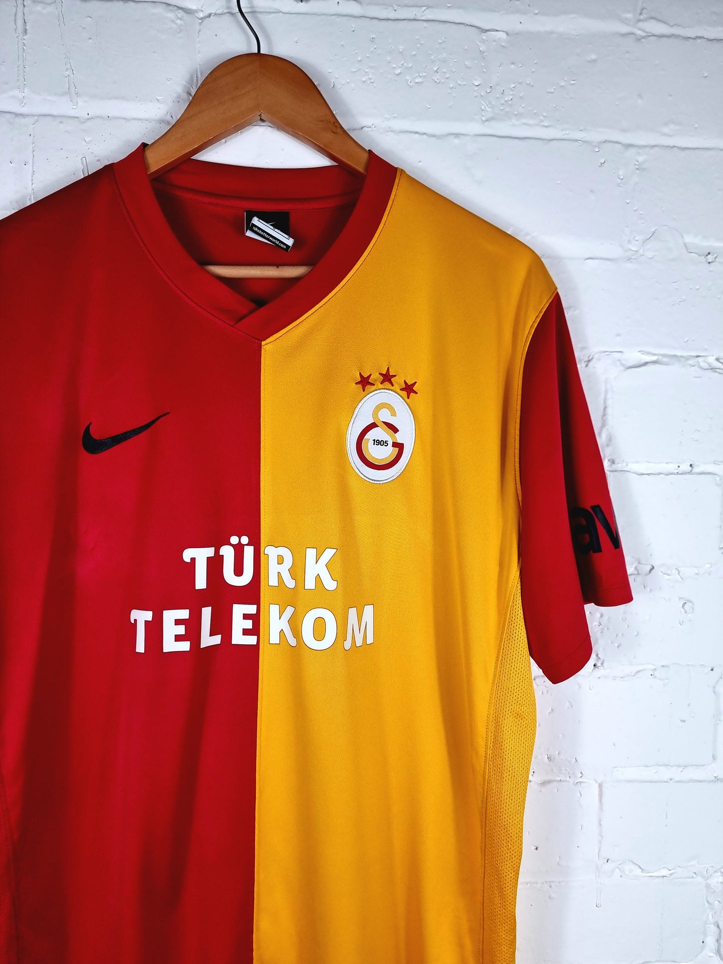 Nike Galatasaray 11/12 Home Shirt Large
