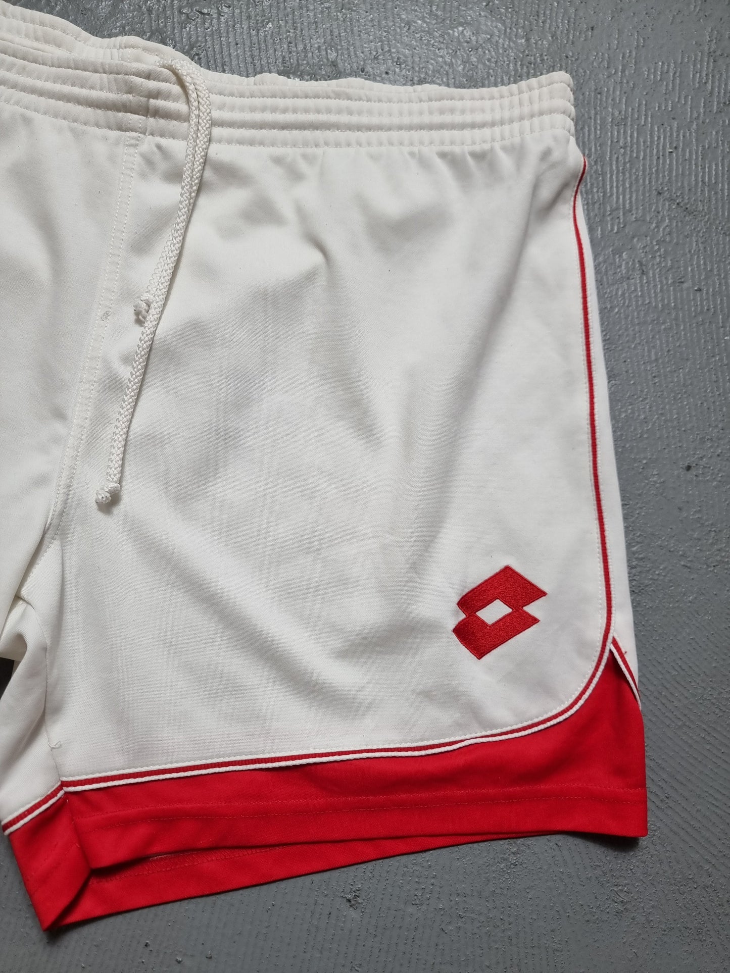 Lotto Bari 97/98 Home Shorts XL