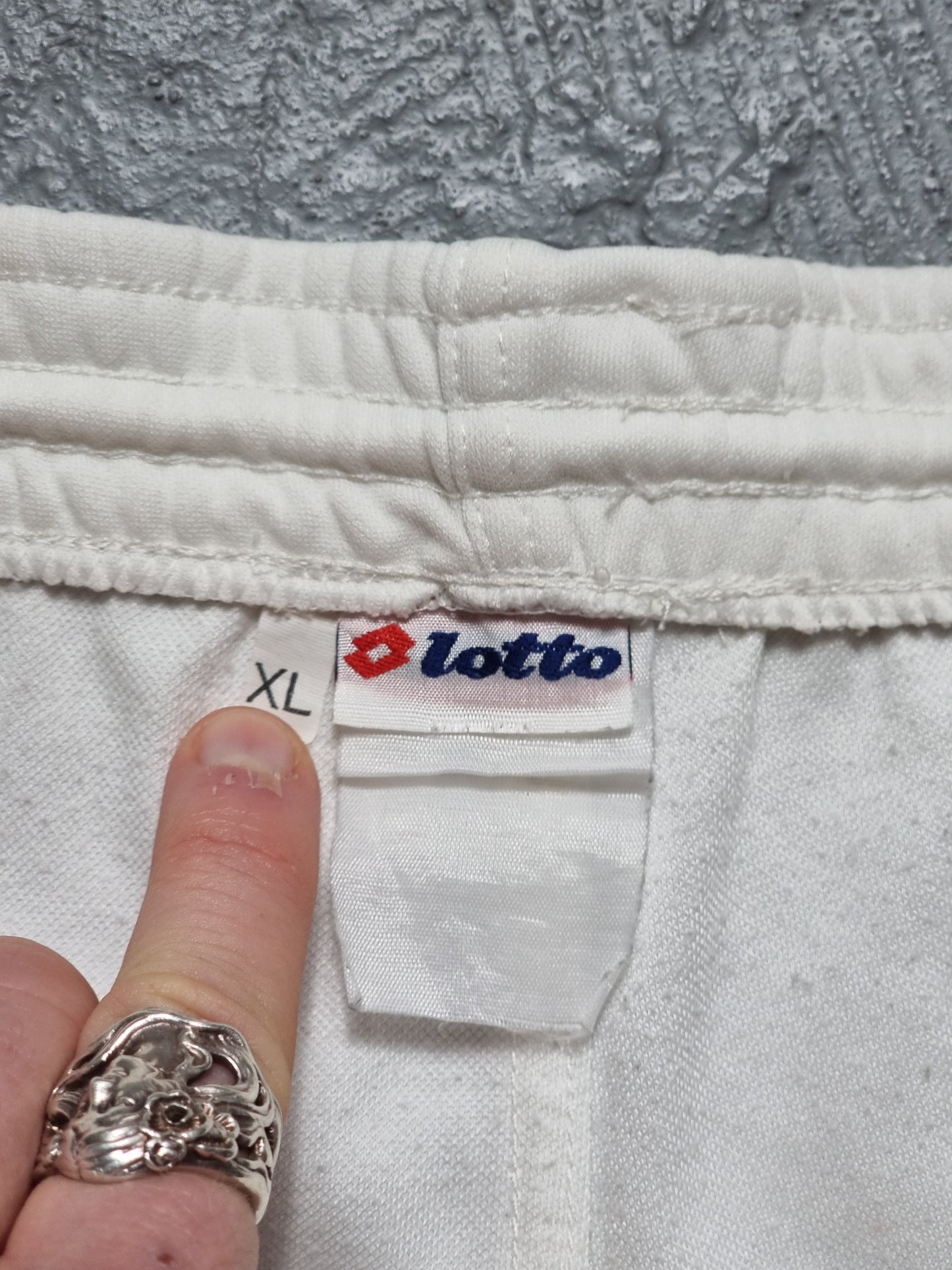 Lotto Bari 97/98 Home Shorts XL