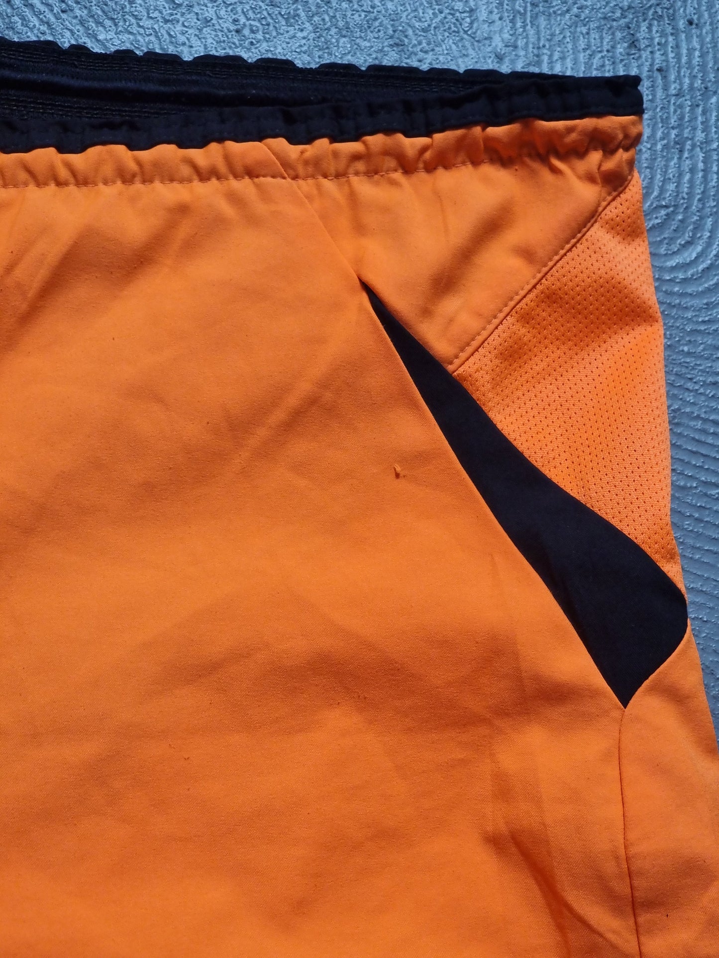 Nike Holland 2002/04 Home Shorts Large