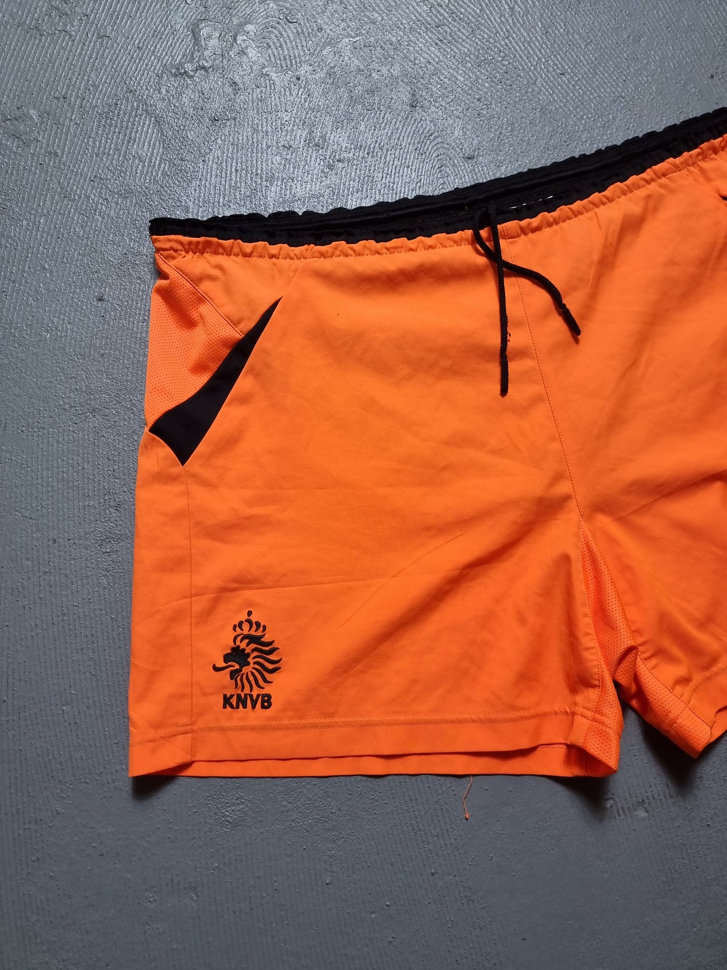 Nike Holland 2002/04 Home Shorts Large