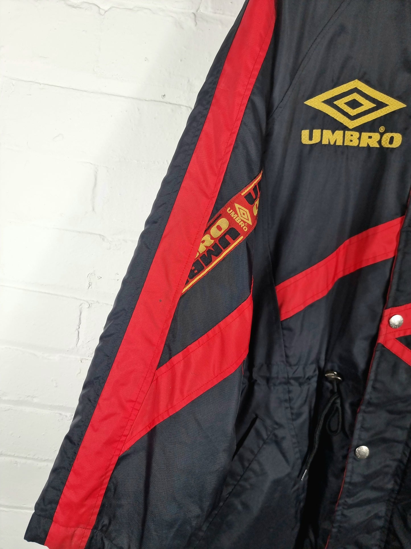 Umbro Manchester United 1996/97 Bench Coat Large