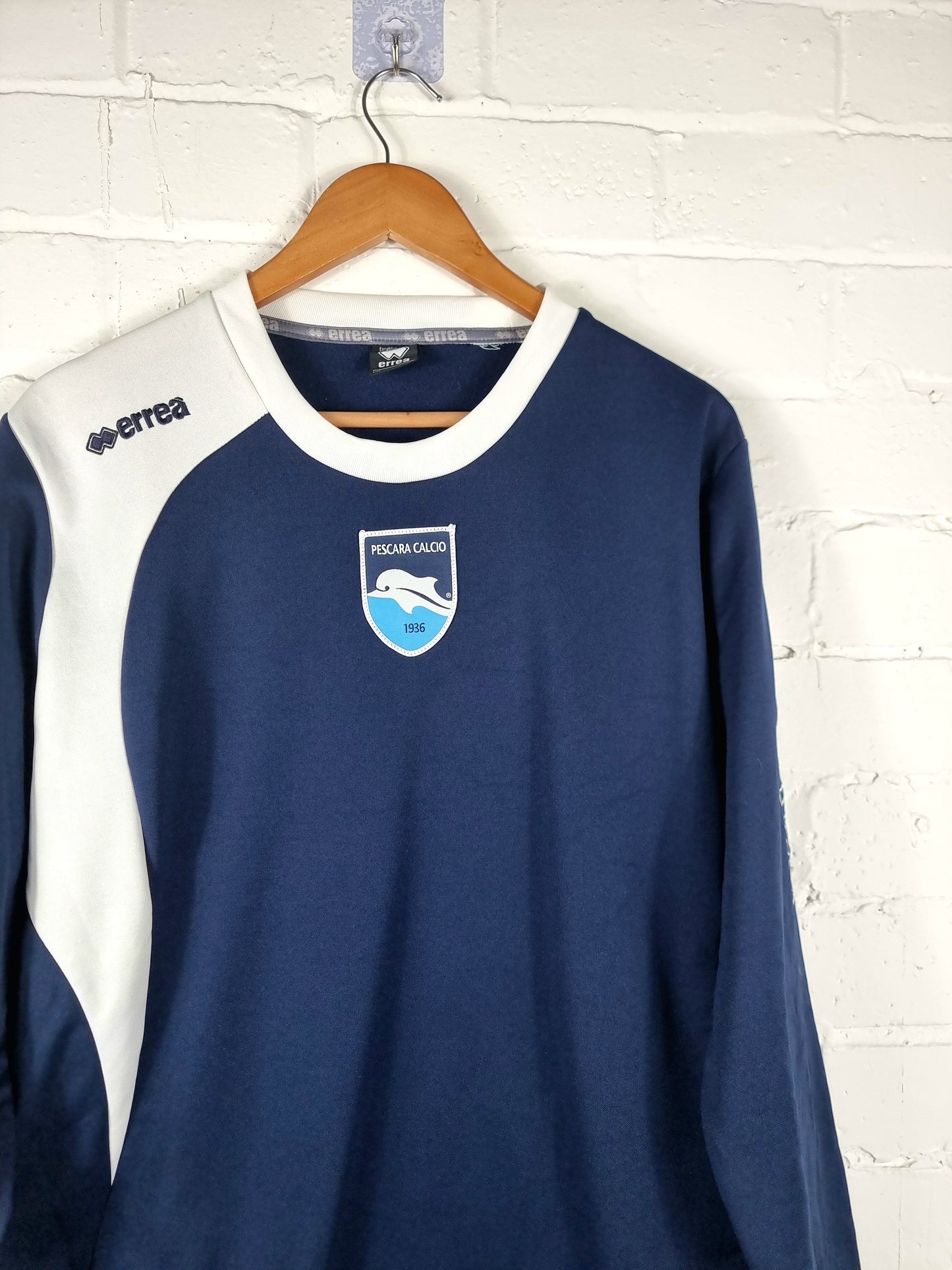Errea Pescara 2015/16 Training Sweatshirt Large
