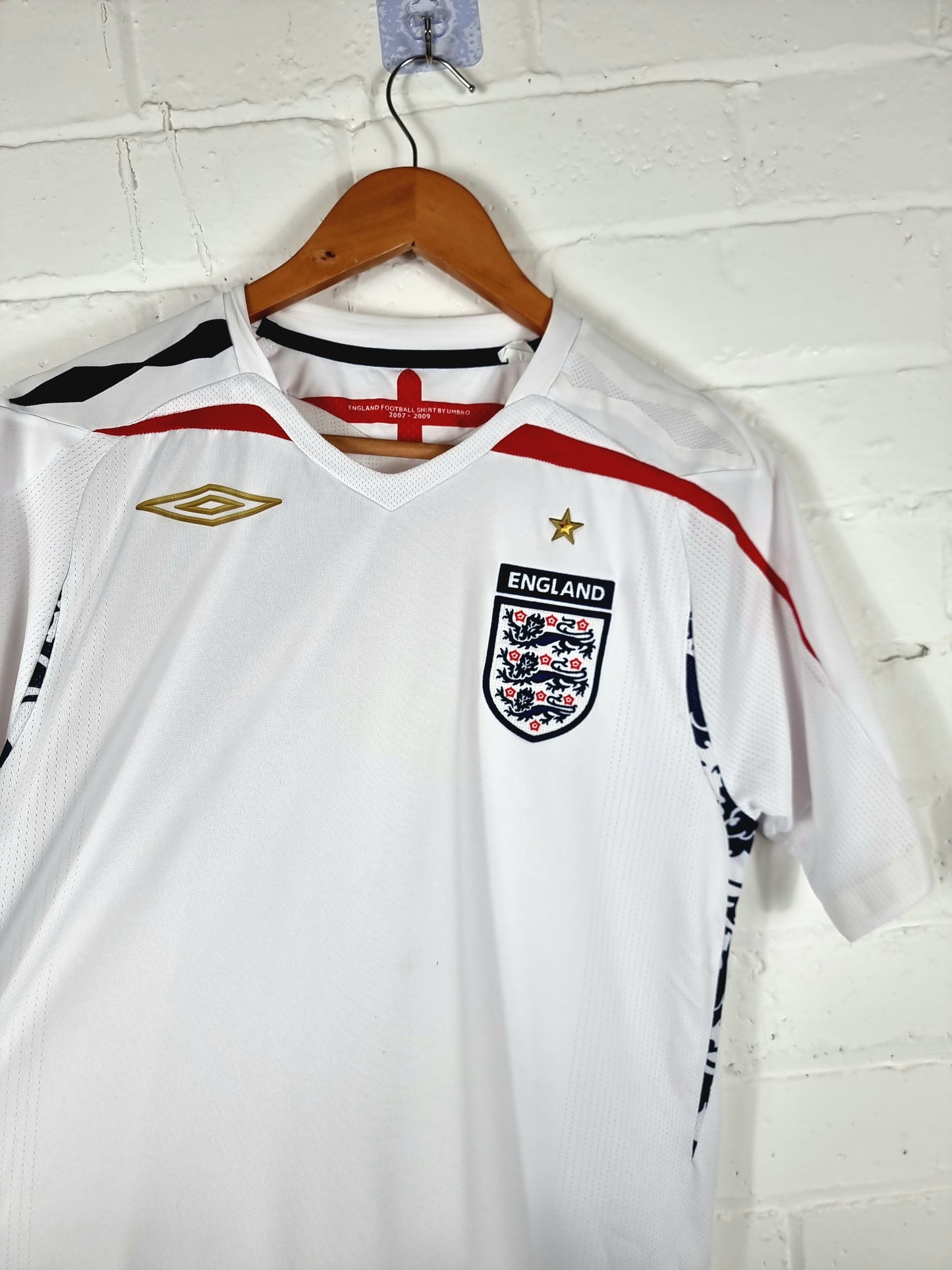 Umbro England 2007/09 Home Shirt Small