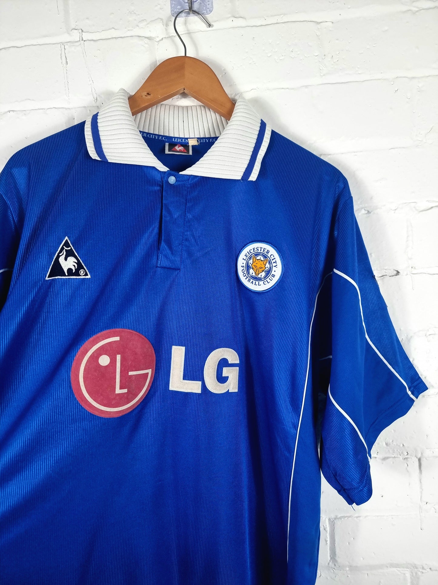 Le Coq Sportif Leicester City 2001/02 'Scowcroft 10' Signed Home Shirt XL