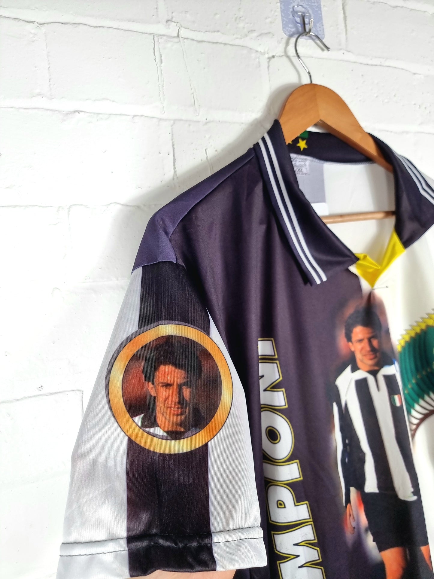 Juventus 1990s Bootleg Del Piero Graphic Print Shirt Large