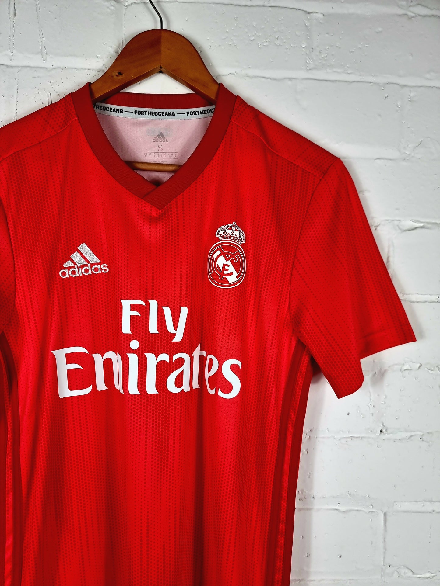 Adidas Real Madrid 2018/19 Third Shirt Small
