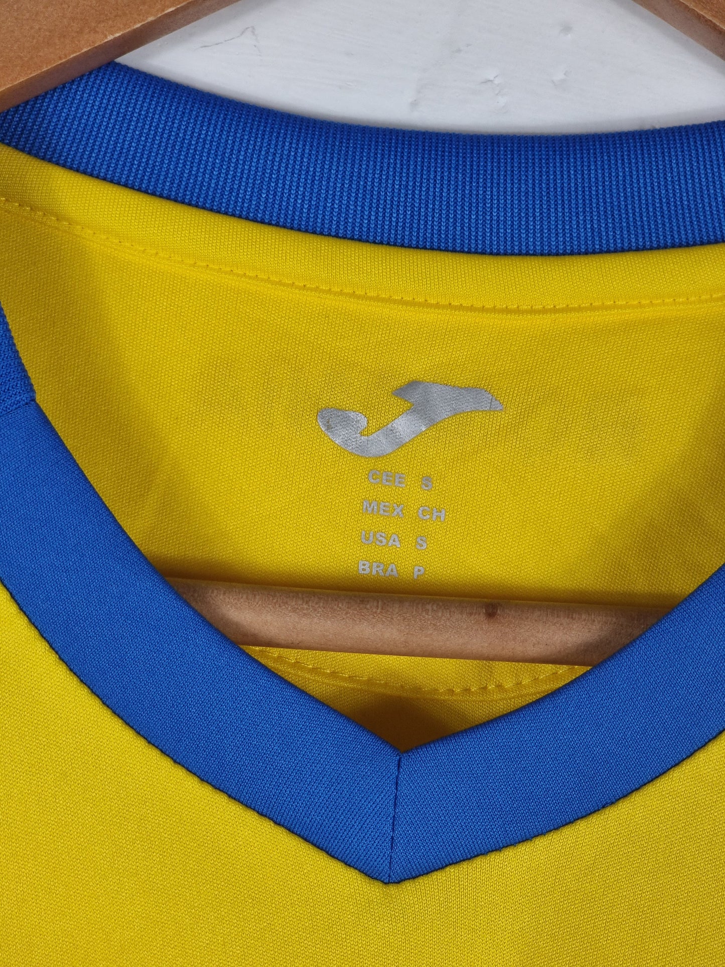 Joma Romania 2015/16 BNWT Home Shirt Small