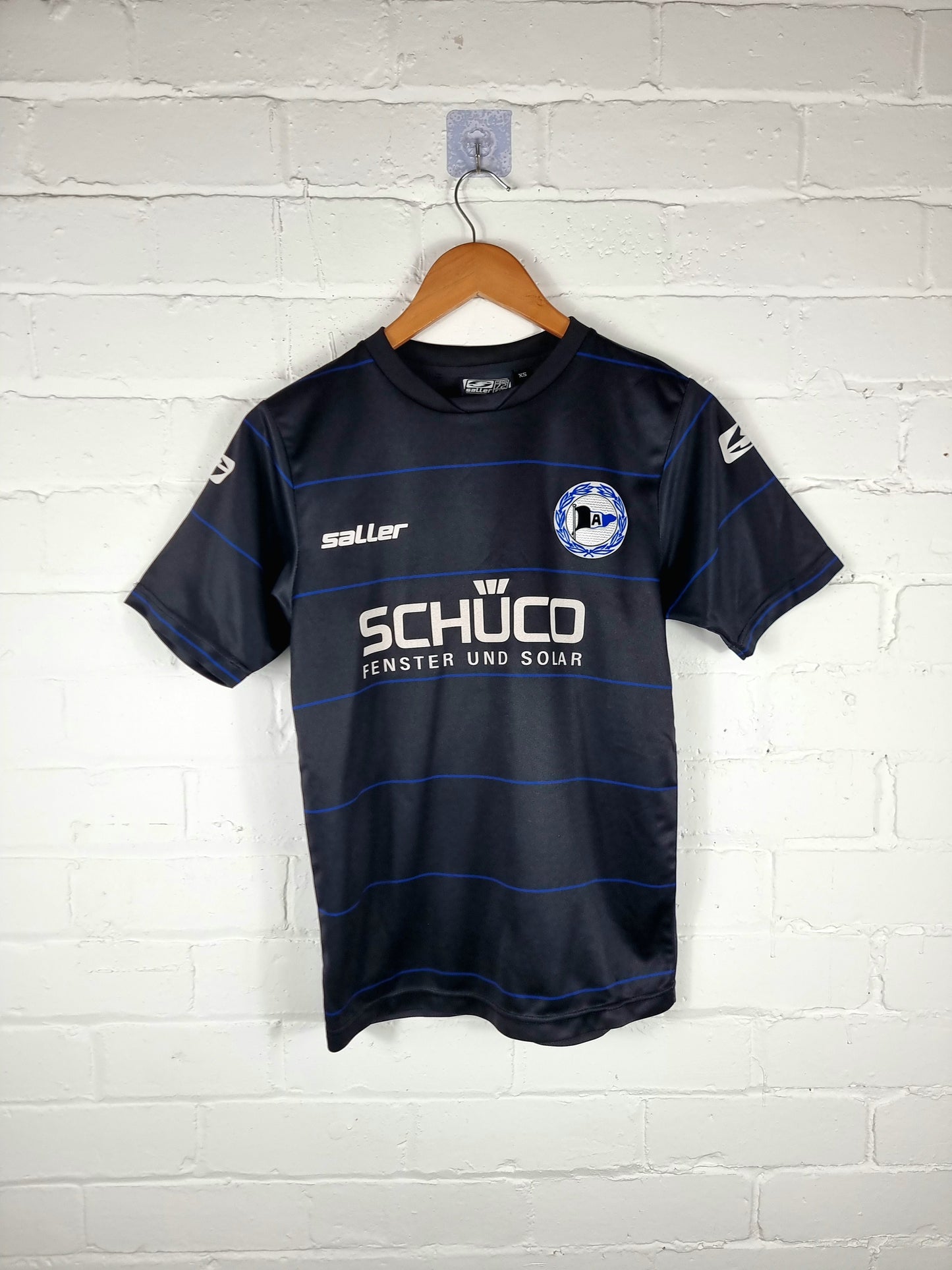 Saller Arminia Bielefeld 2010/11 'Lorenz 7' Away Shirt XS