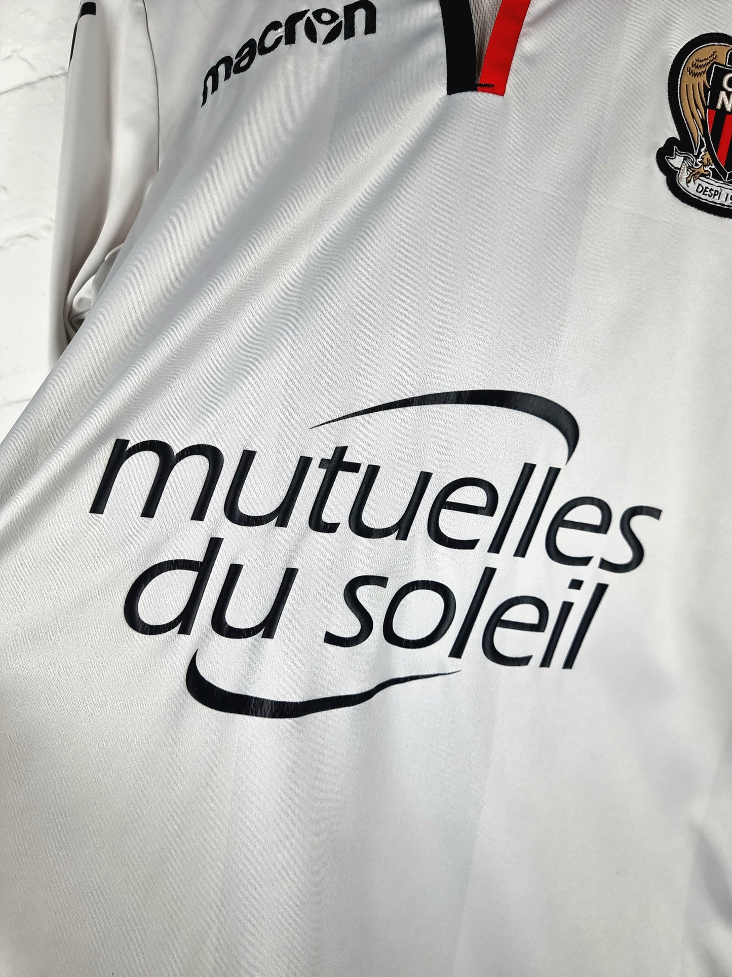 Macron OGC Nice 2017/18 'Balotelli 9' Away Shirt Small