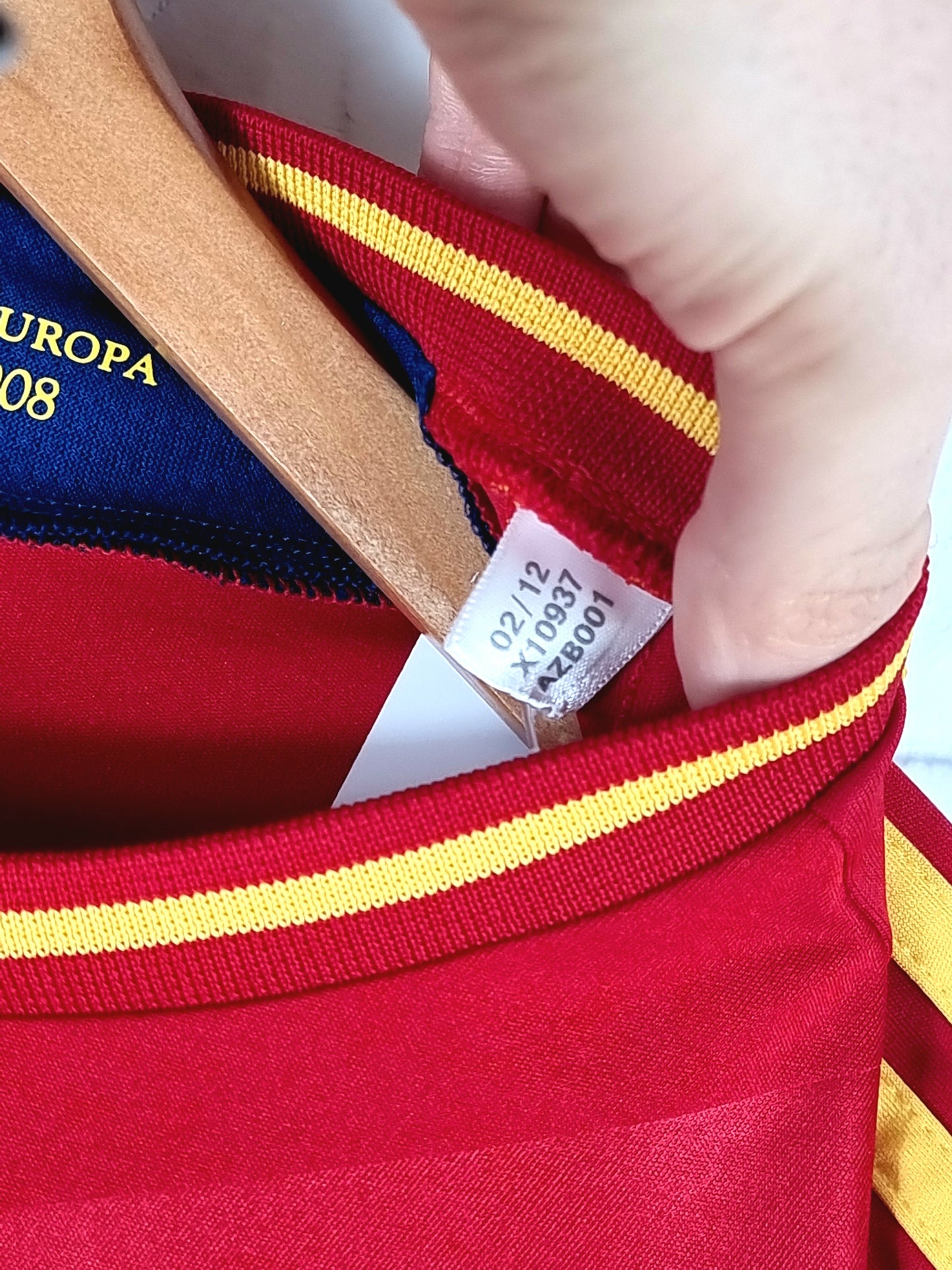 Adidas Spain 2012/13 Home Shirt Medium