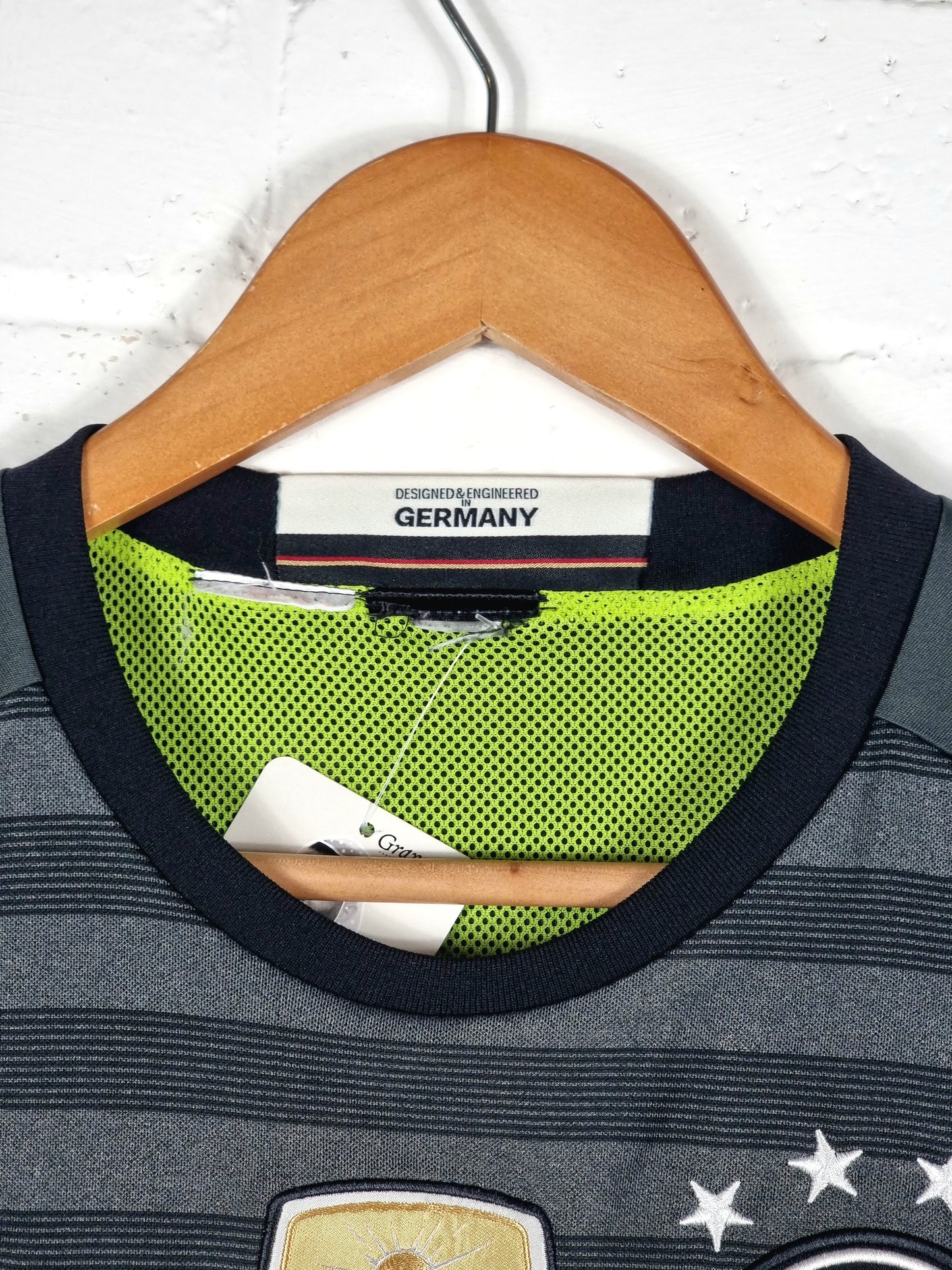Adidas Germany 2015/16 Away Shirt Small