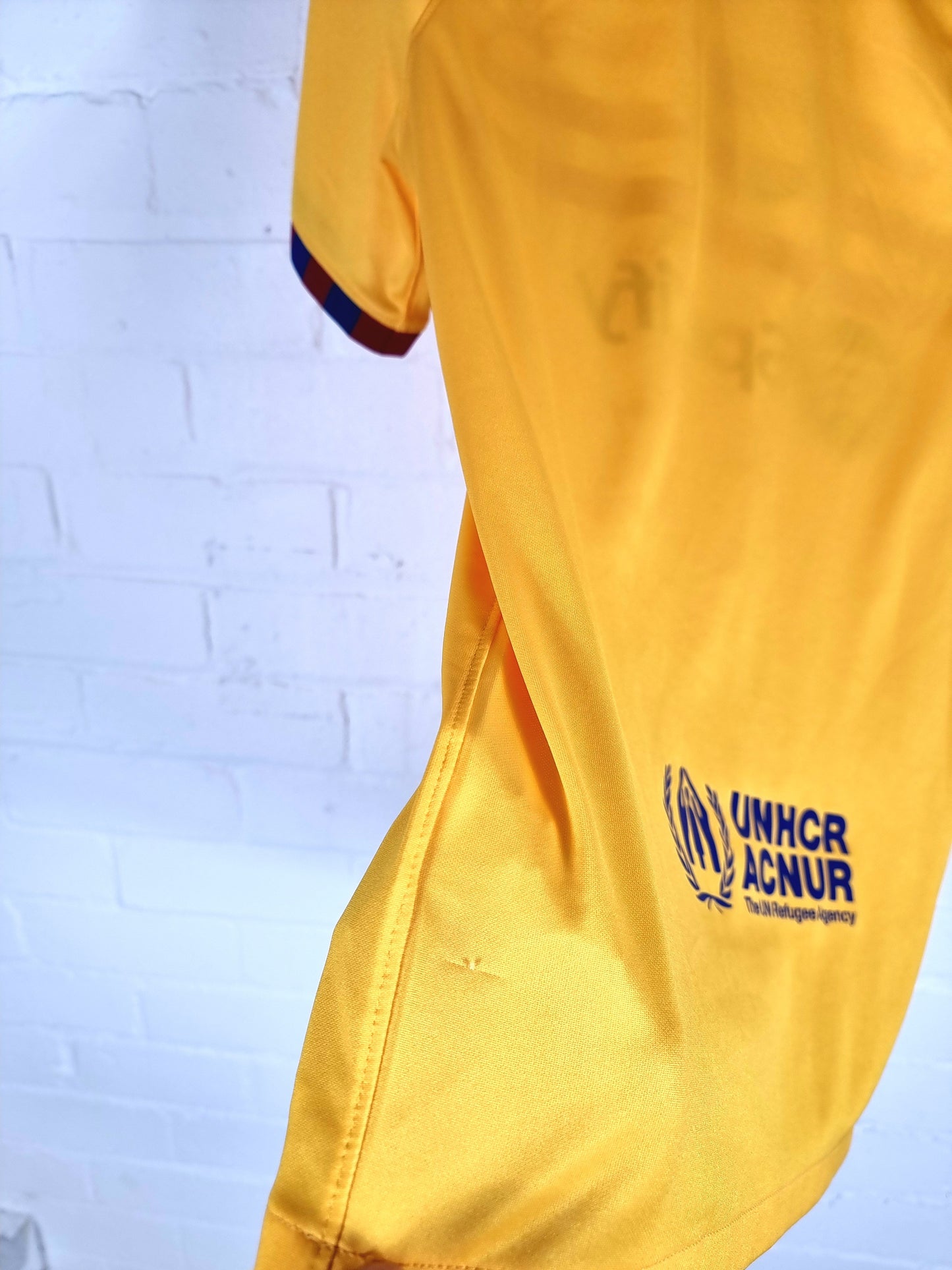 Nike Barcelona 2022/23 Fourth Shirt Small