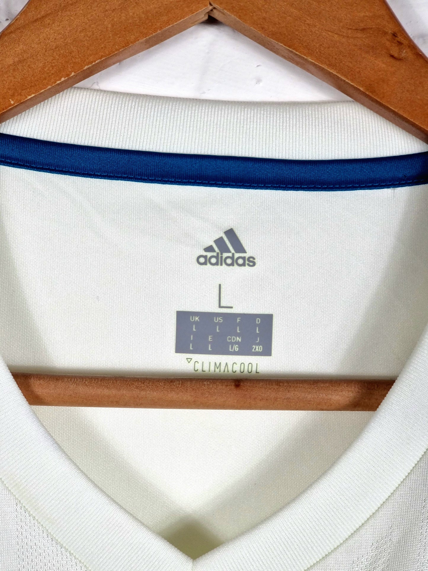 Adidas Real Madrid 2017/18 Home Shirt Large