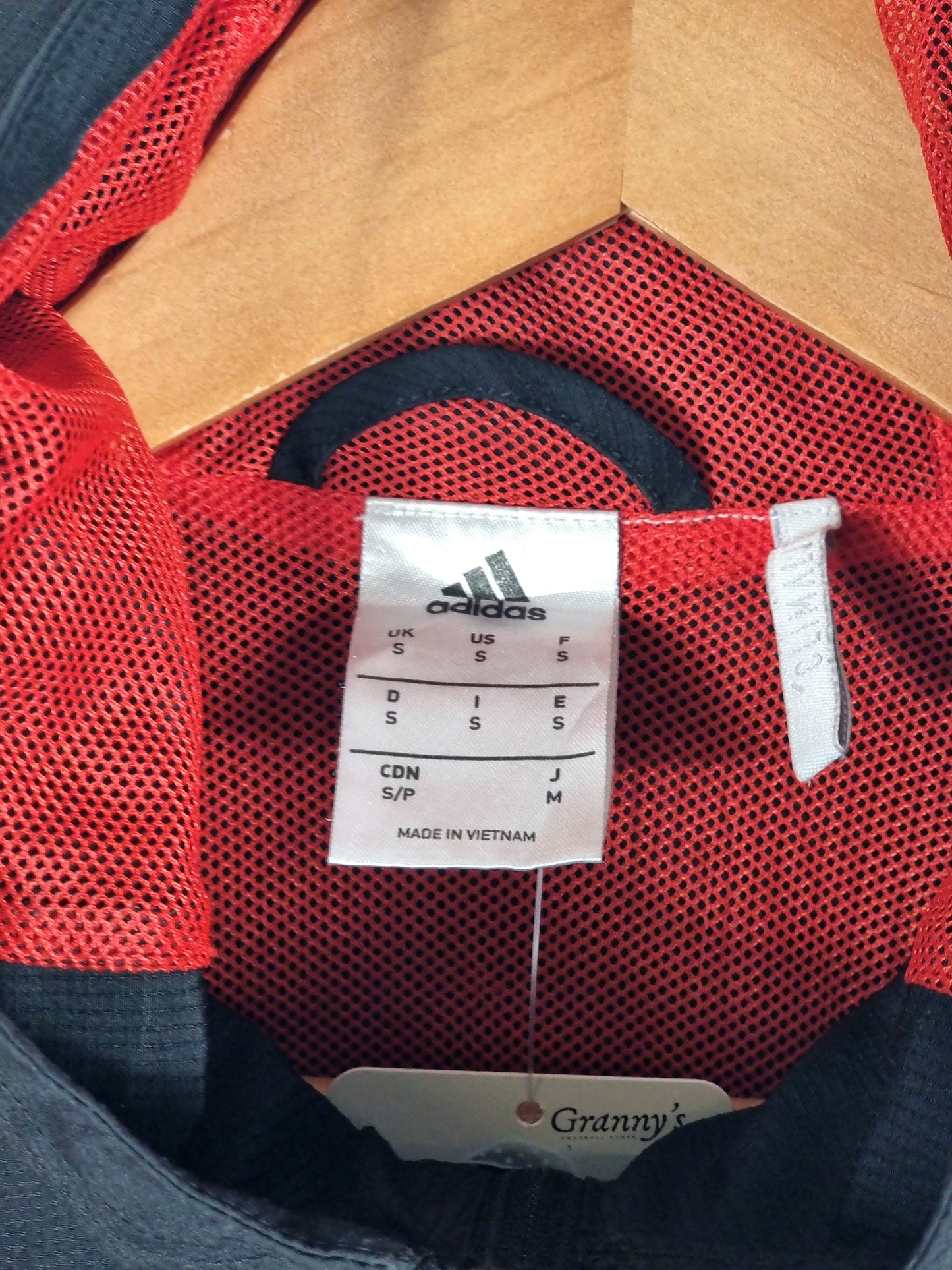 Adidas Manchester United 2017/18 Presentation Jacket Small