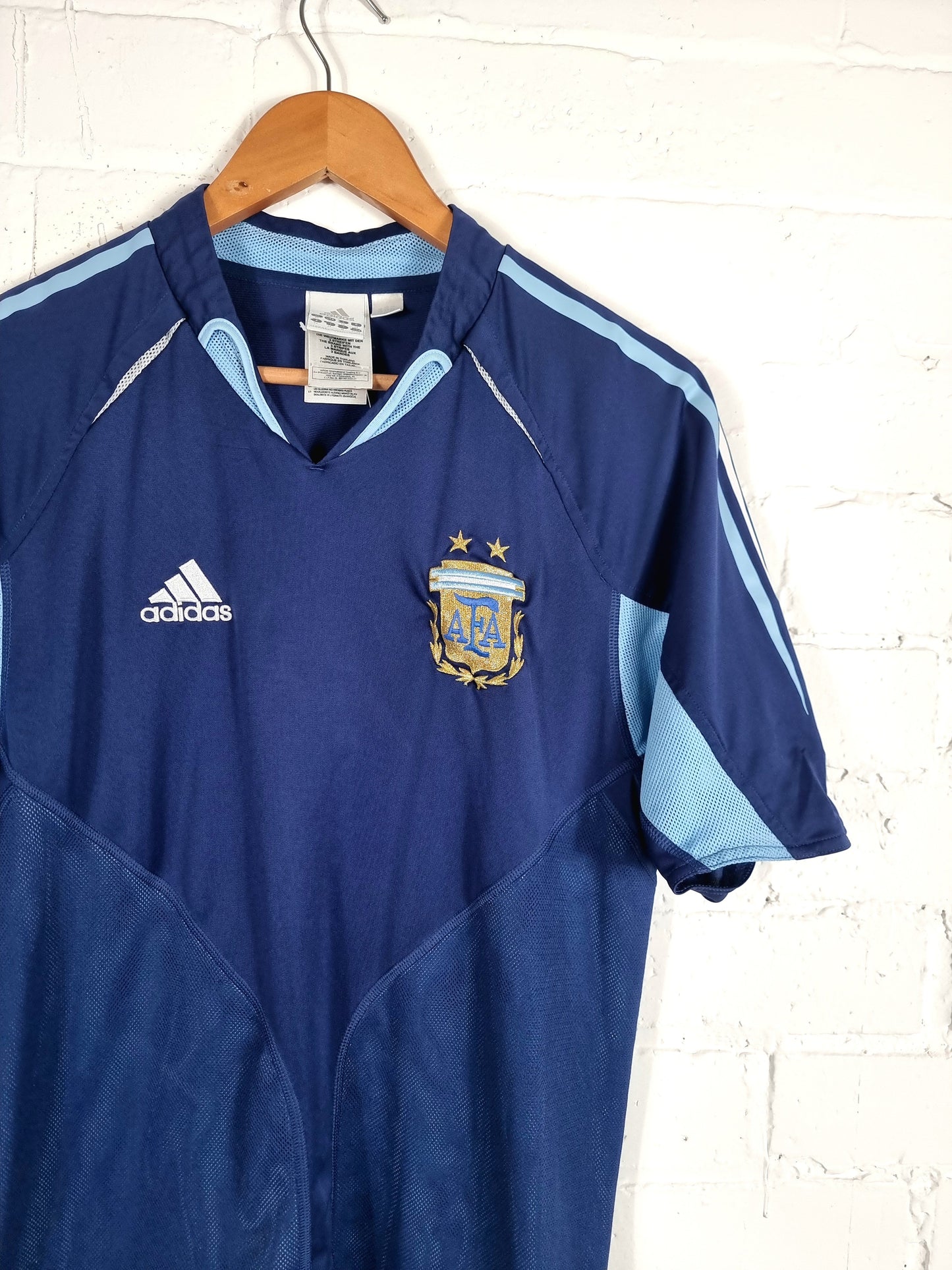 Adidas Argentina 2004/05 Away Shirt Medium
