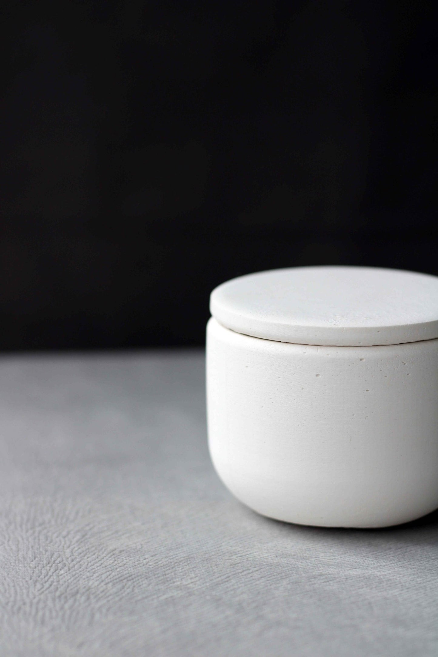 WHITE CONCRETE BIG JEWELLERY HOLDER, WHITE CONCRETE TEALIGHT HOLDER