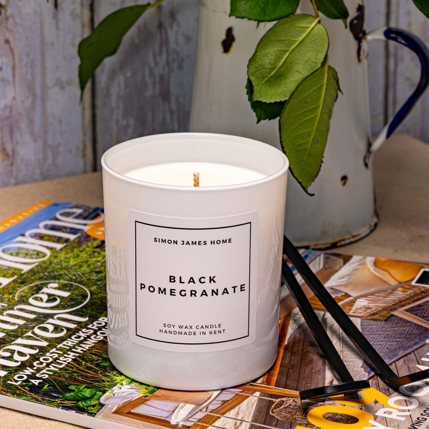 Black Pomegranate Candle - Handmade Soy Wax