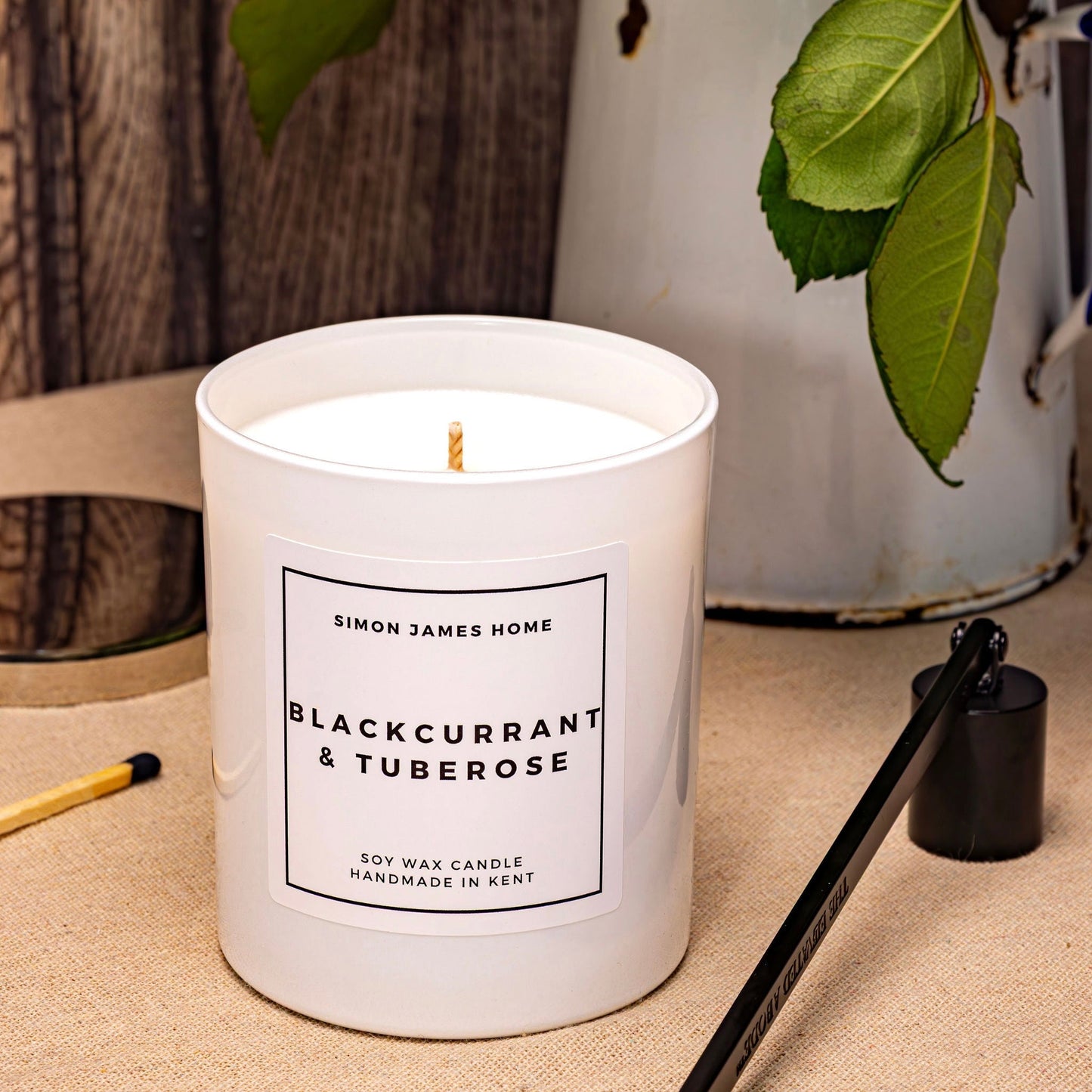 Blackcurrant & Tuberose Candle - Handmade, Soy Wax
