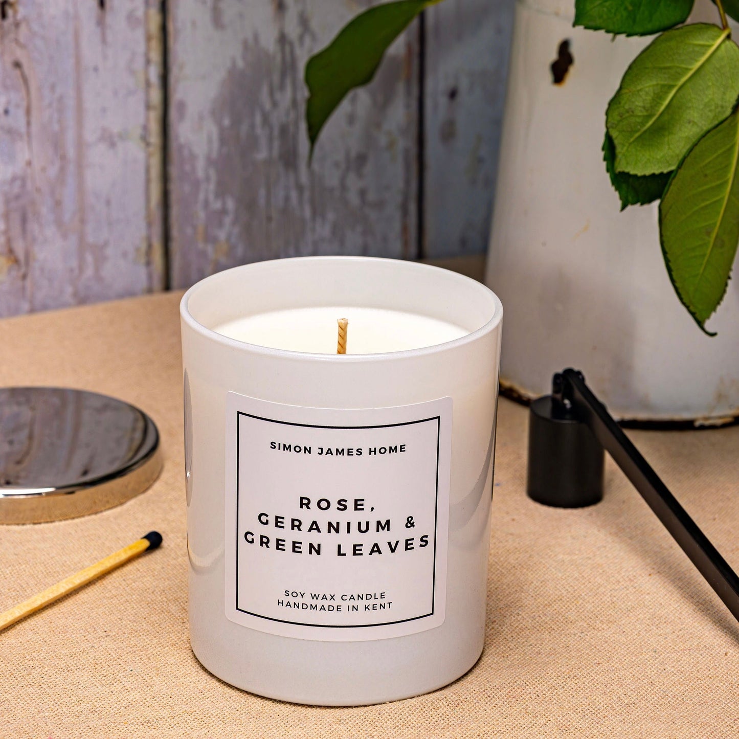 Rose, Geranium & Green Leaves Candle - Handmade Soy Wax