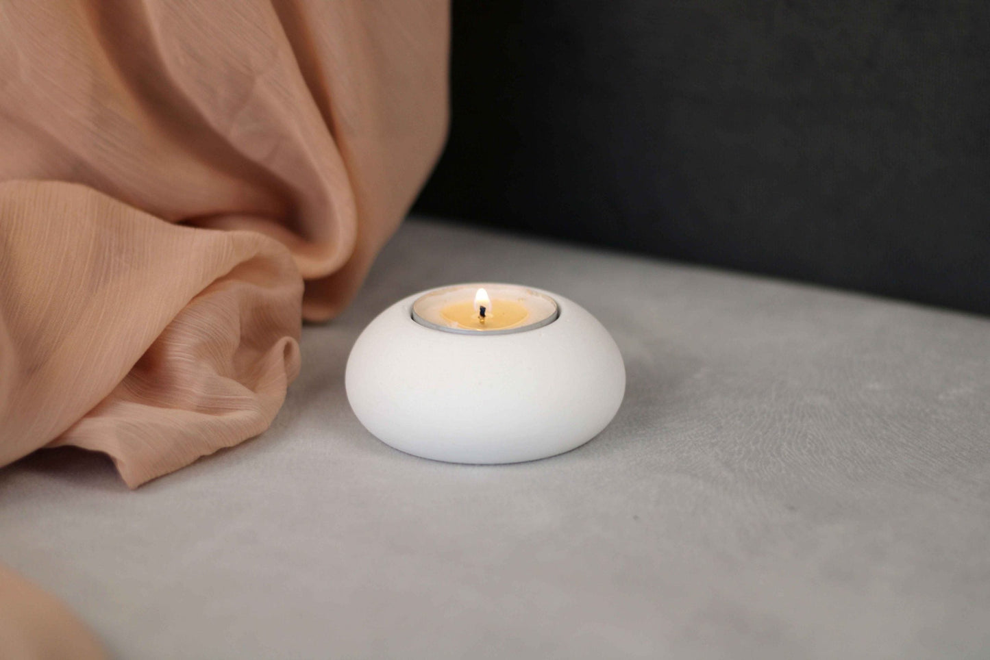 WHITE CONCRETE TEALIGHT HOLDER DOUBLE SET
